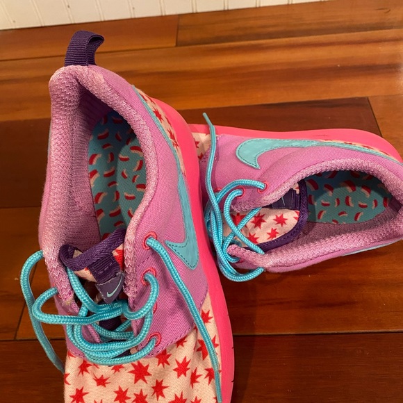 Nike Flex Experience 4 Print Stars 6Y - Picture 8 of 8